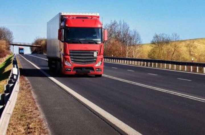 İçərisində Azərbaycan şirkətlərinin yükü olan daha 8 maşın oğurlandı