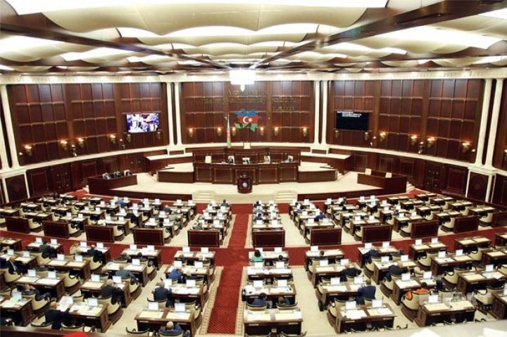 Büdcə ilk dəfə olaraq 3 oxunuşda müzakirə olunacaq 