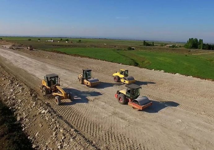 Magistral  4 hərəkət zolağına genişləndirilir