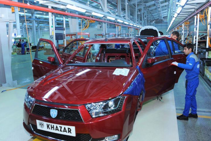 Minik avtomobili istehsalı artıb, traktor istehsalı tənəzzüldədir