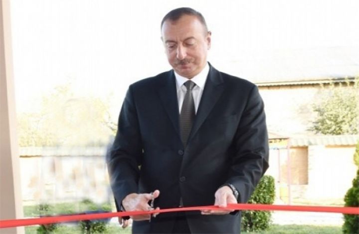 İlham Əliyev Sumqayıtda olub, yeni müəssisələrin açılış və təməlqoyma mərasimlərində iştirak edib