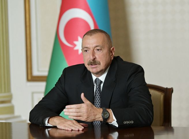 "Biz silahları pulla alırıq, Ermənistan isə  hədiyyə kimi, ya da kredit şəklində alır"