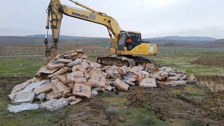 Agentlik “Kompas” şirkətinin 7 tondan çox balıqlarını, Azər Məmmədlinin isə 5 ton toyuq filesini məhv etdi