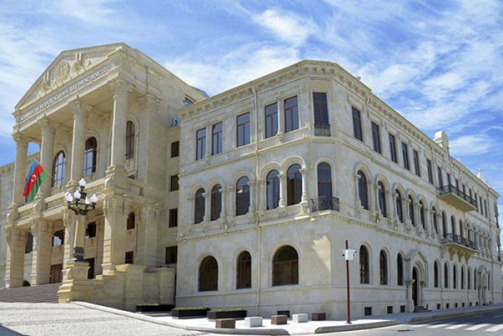 Məşhur tədris mərkəzinin rəhbəri barədə cinayət işi başlandı