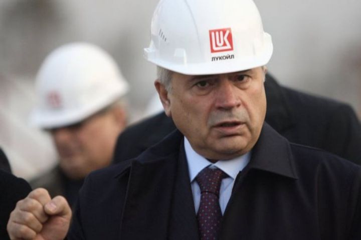 Vahid Ələkbərov "LUKOYL"un rəhbərliyindən istefasının səbəbini açıqlayıb