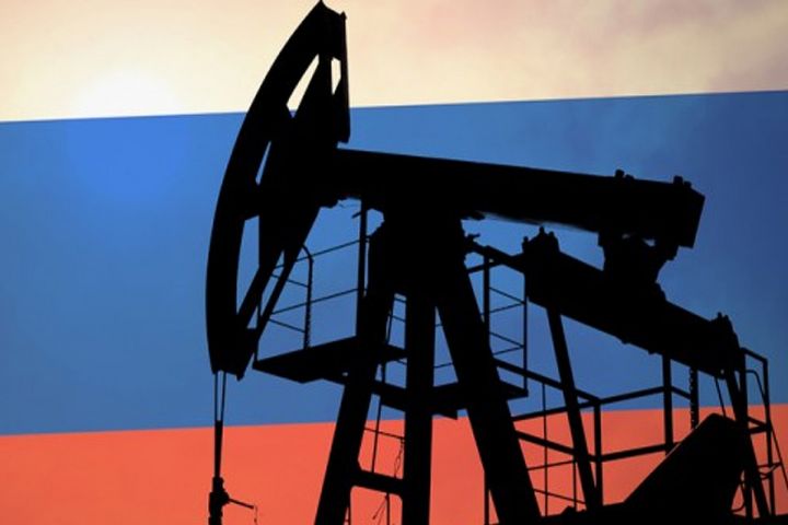 Rusiya bu il neft hasilatını 8% artırıb