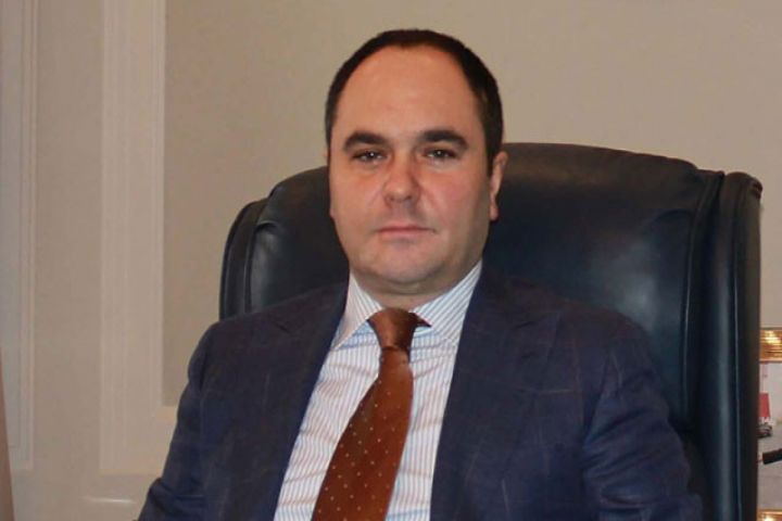 "Üzümə duranların çoxuna atalıq etmişəm"