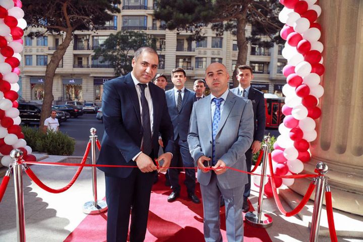 Bank Hüseyn Cavid filialını açdı