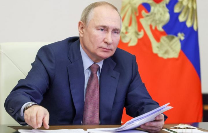 Putindən Rusiya neftinə “qiymət tavanı”nın tətbiqinə cavab - FƏRMAN