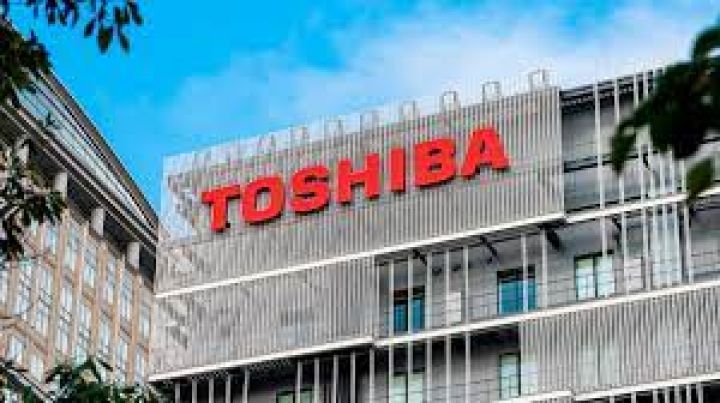 Toshiba-nın  xalis mənfəəti azalıb