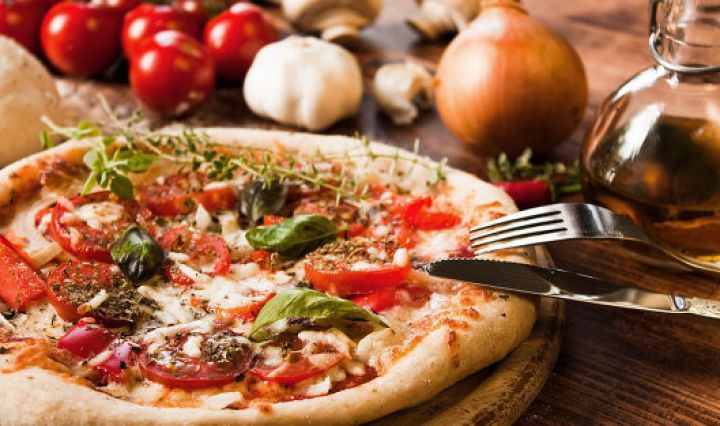 Böyük Britaniyada italyan restoranları pomidorsuz qalıb