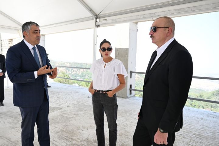 “Hacıkənd” istirahət kompleksi tikilir - Prezident və birinci xanım tikintisi ilə tanış oldular