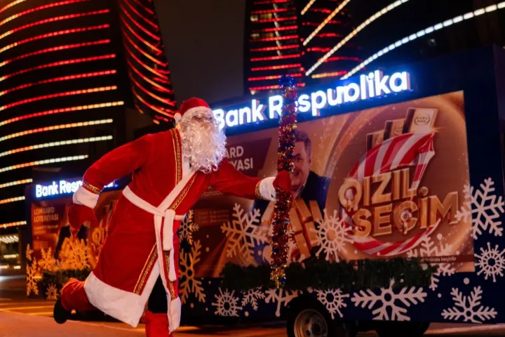 Şaxta Baba da Bank Respublika-dan hədiyyə qazanmağa tələsir