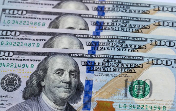 Banklara dollar satıldı - VALYUTA HƏRRACI KEÇİRİLDİ