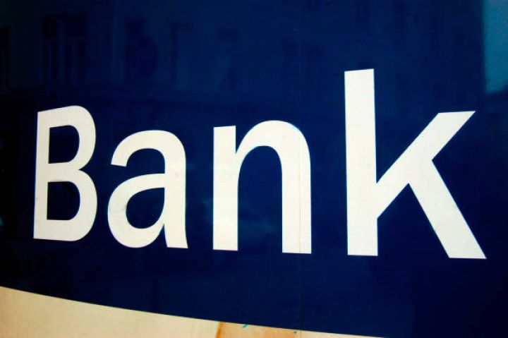 5 bankın hər birinin 9 aylıq əməliyyat mənfəəti 58 milyon manatdan çoxdur