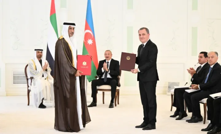 Ərəb ölkəsinin holdinqi Azərbaycan bankına sərmayə yatıracaq - ANLAŞMA