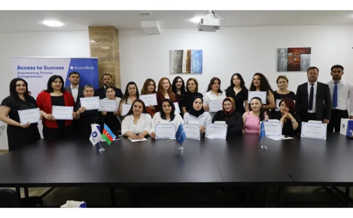 AccessBank Qarabağda qadın sahibkarlar üçün maarifləndirici təlim keçirib