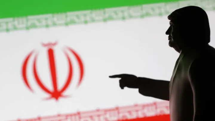 Trampdan etiraf: “İranın neftini ələ keçirmək istəyirəm”