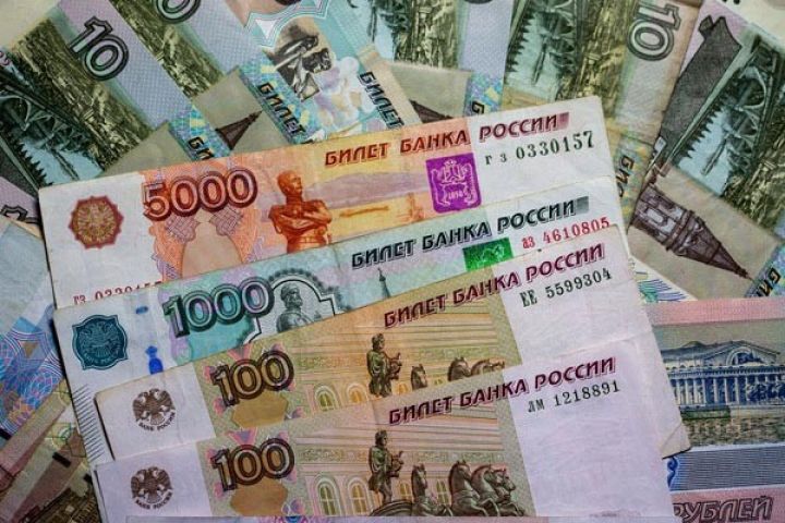 ABŞ-ın raket hücumundan sonra Rubl ucuzlaşıb