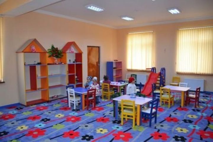 Binaların birinci mərtəbəsində bağçalar yaradılacaqdır