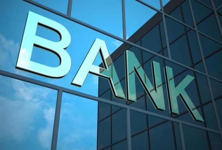 Banklar üçün açıq valyuta mövqeyi üzrə limit 3%-ə endirilir