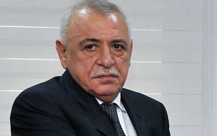Deputat yeddi mərtəbəli müalicə-sağlamlıq mərkəzi tikir