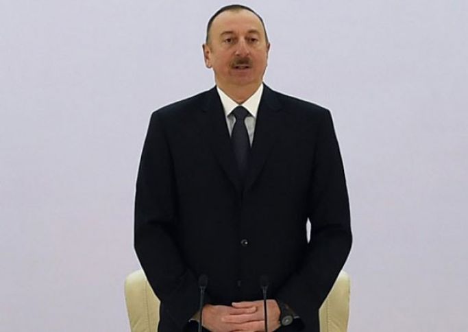 "Kreditlərin alınması məhdudlaşdırılsın, buna indi ehtiyac yoxdur"