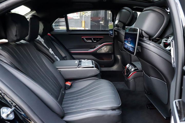 Bu avtomobildə heç bir avtomobildə olmayan yeniliklər var, Bakıda satışı başlayıb