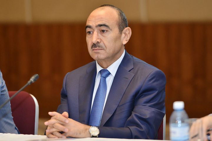 "Geri dönməsə, qolu qandallı Azərbaycana gətiriləcək"