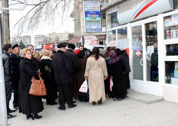 Pensiyalar 17%-ə yaxın artırıldı - 300 MANATADƏK YÜKSƏLİR