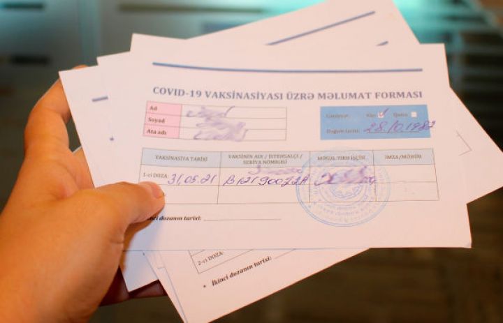 Azərbaycanda saxta COVID-19 pasportu verən həkimlərin diplomunun ləğvi təklif olunur