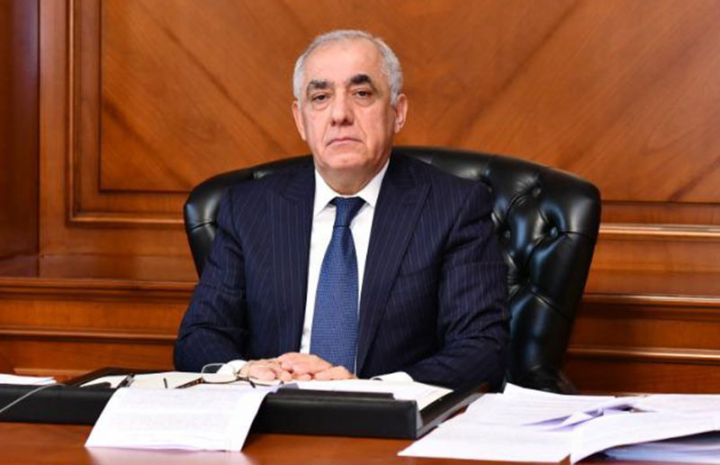 Baş nazir Dövlət Neft Fondunda iclas keçirib