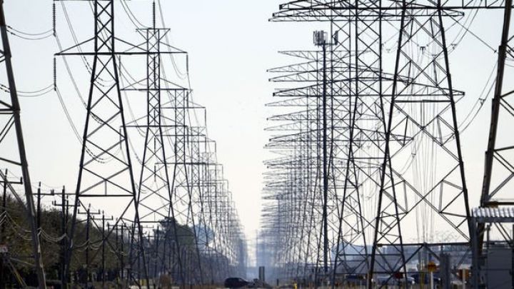 Azərbaycanda elektrik enerjisi istehsalı artıb
