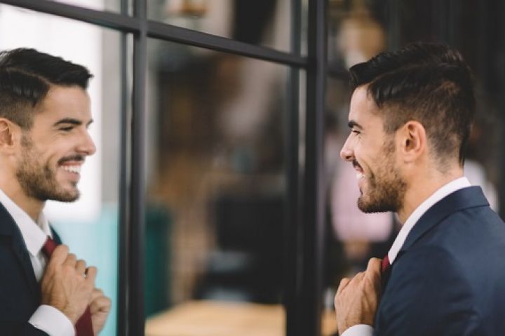 "Broker Xəmsə"nin  gəlir və mənfəətində sıçrayış - 370 DƏFƏ ARTIM
