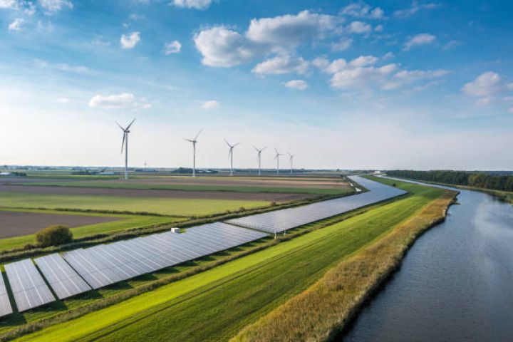 Azərbaycanda yaşıl enerji istehsalı 80%-dən çox artıb