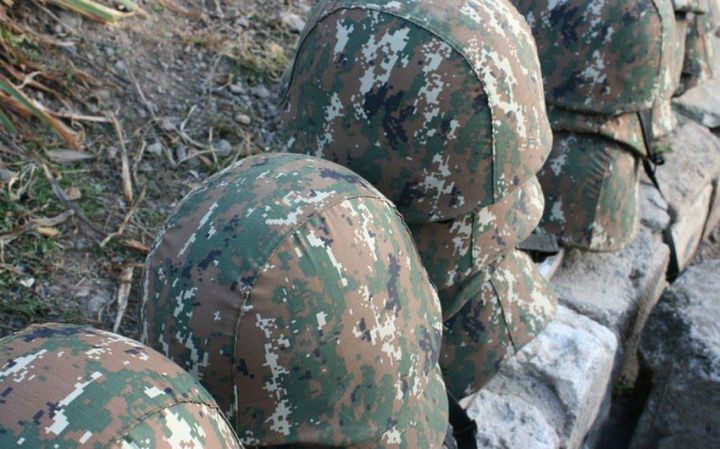 Ermənistan atışma baş verdiyini və 2 əsgərinin öldüyünü bildirir