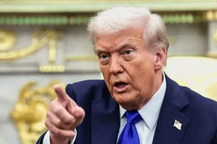 Tramp BBC-ni məhkəməyə verib, 10 milyard dollar təzminat tələb edir