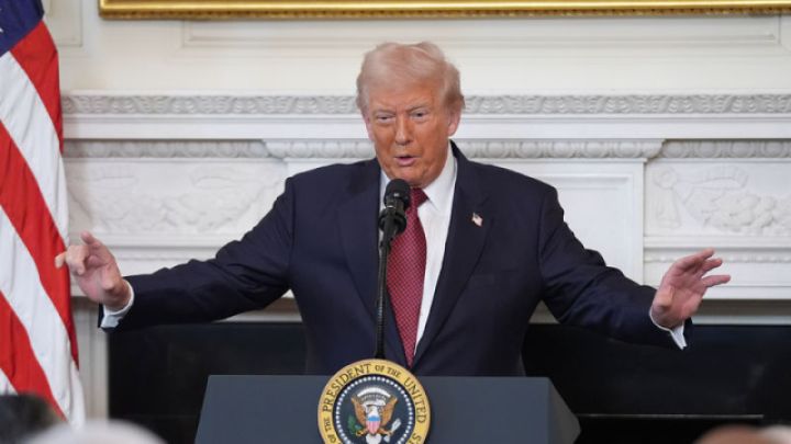 Tramp ABŞ dollarının dəyər itirməsindən narahat olmadığını bildirib